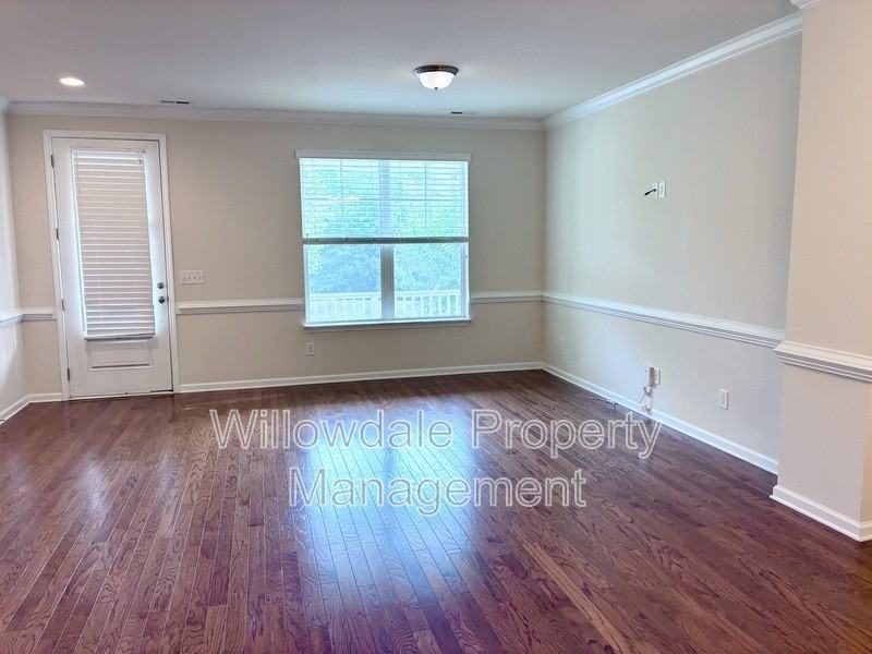 507 Evening Star Dr - Photo 4 of 26