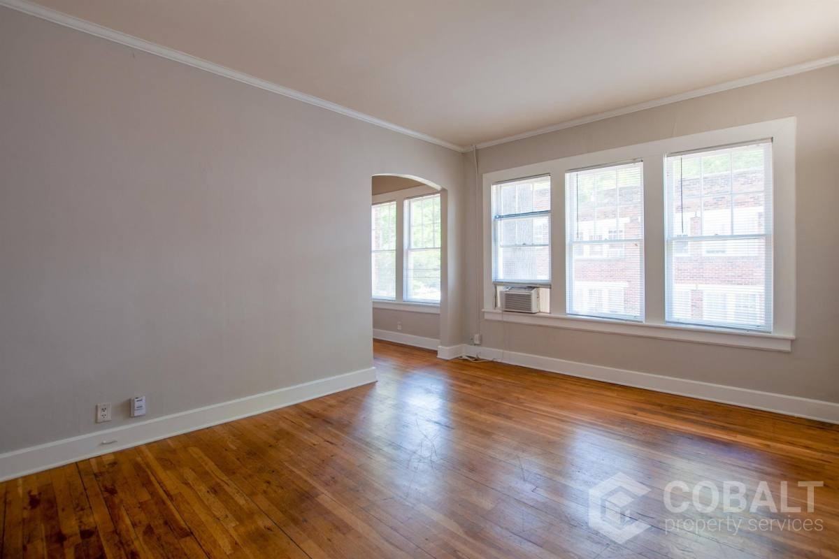 678 Somerset Ter Ne #10 - Photo 2 of 10