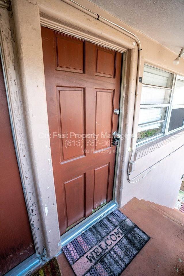 541 2nd St N - Photo 4 of 10