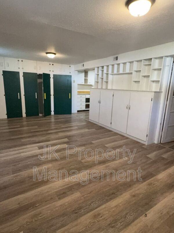 816 2nd Ave Sw - Photo 7 of 7