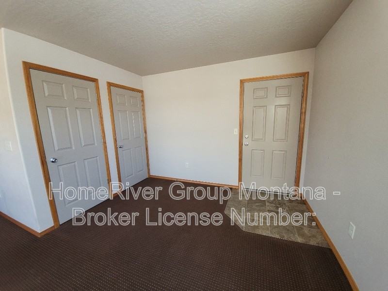 250 S Garfield St #4