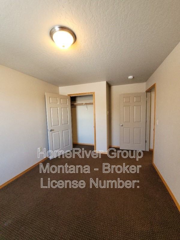 250 S Garfield St #4 - Photo 7 of 9