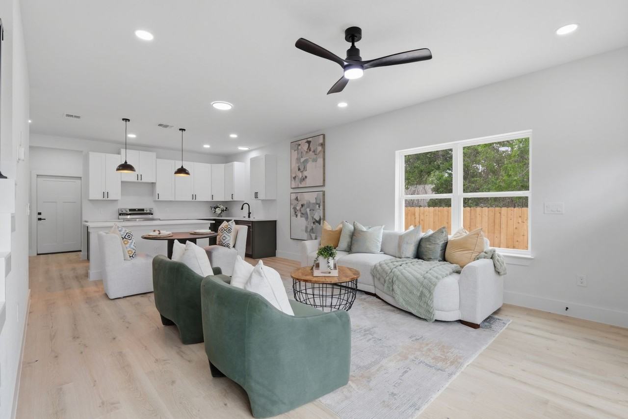 2109 Virginia Blvd - Photo 4 of 36
