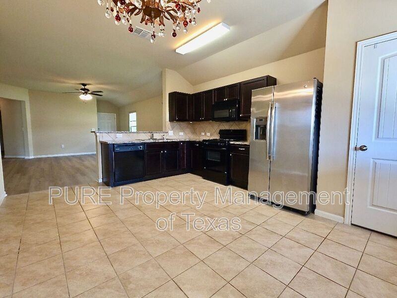 433 Moulins Ln - Photo 6 of 21