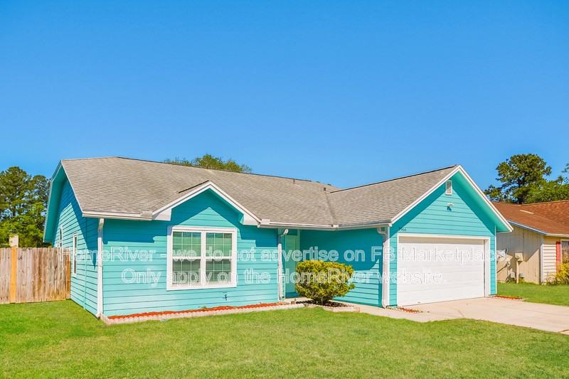 7966 Amandas Crossing Dr E - Photo 2 of 17