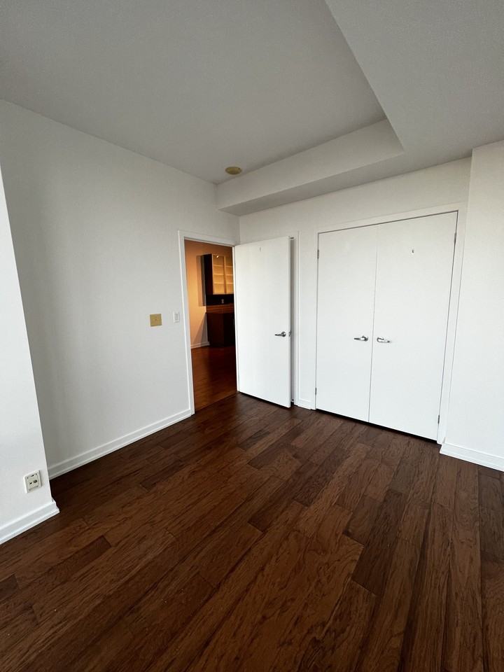 33 Lombard Street - Photo 14