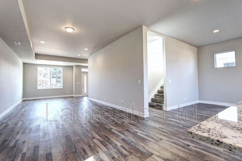 1433 S Kenton St - Photo 4 of 33