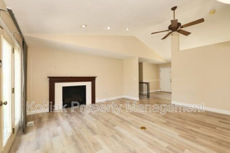 3138 W 12040 S - Photo 4 of 22