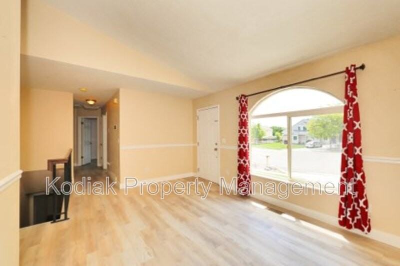 3138 W 12040 S - Photo 5 of 22