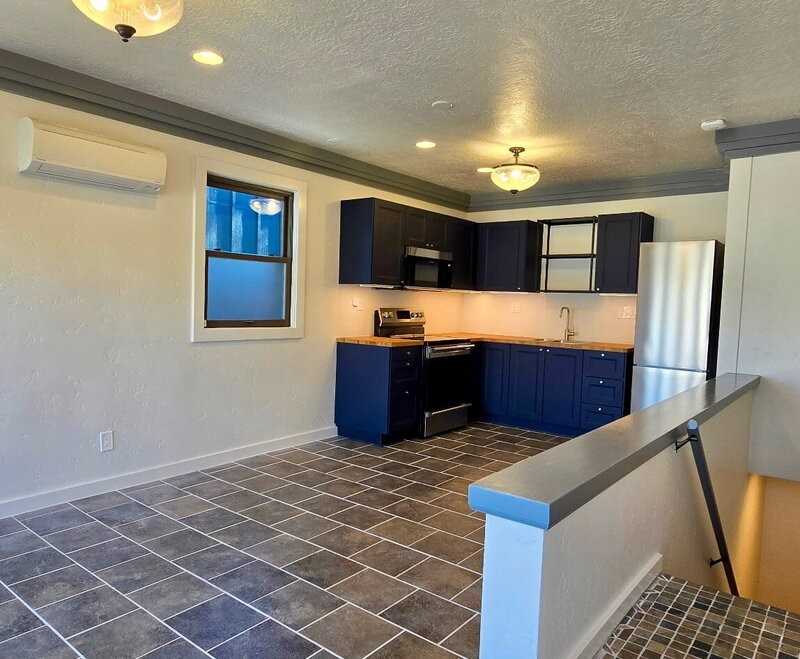 1505 E Jefferson St - Photo 5 of 10
