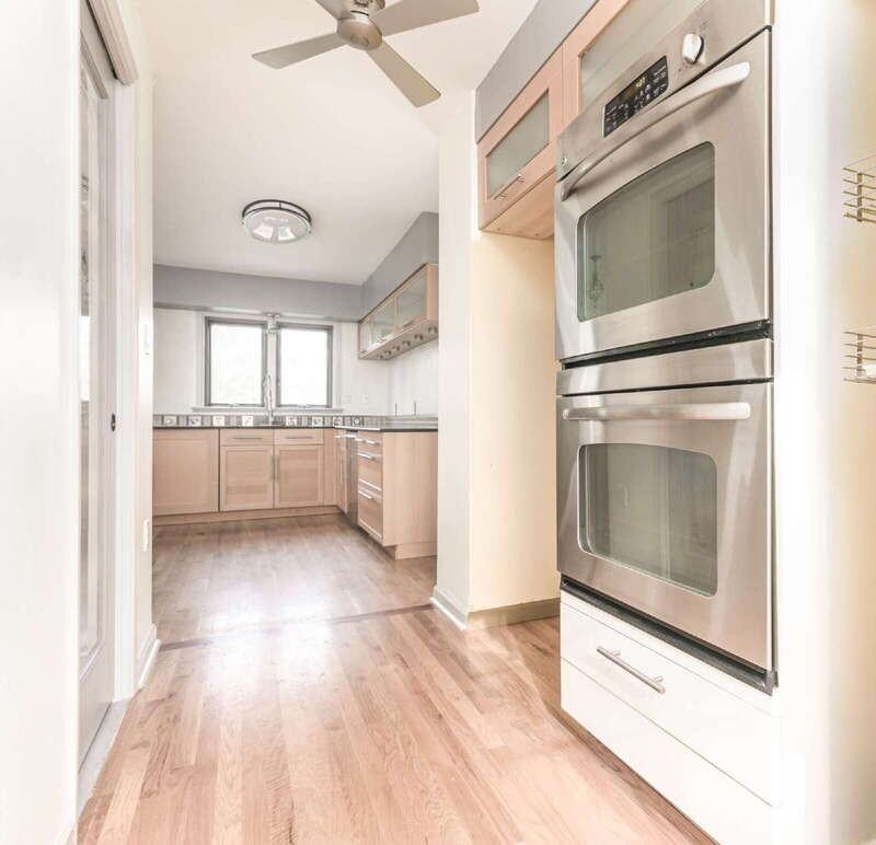 1505 E Jefferson St - Photo 6 of 10