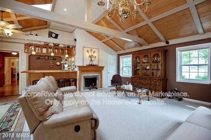 4417 Neptune Dr - Photo 5 of 27
