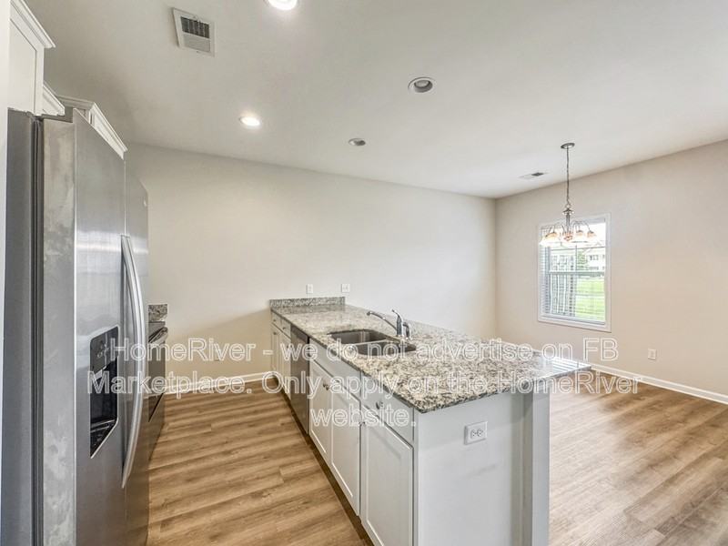 1766 Snead Dr - Photo 7 of 22