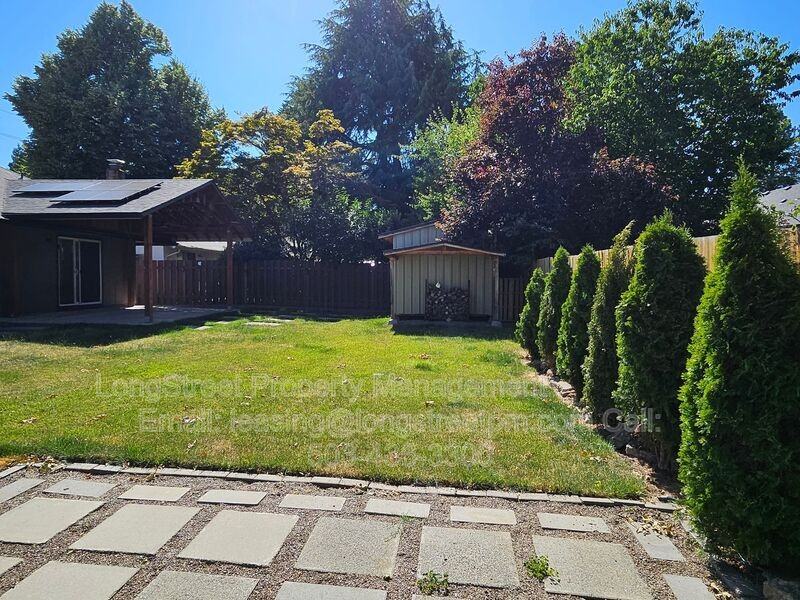8645 Sw Avery St - Photo 3 of 31