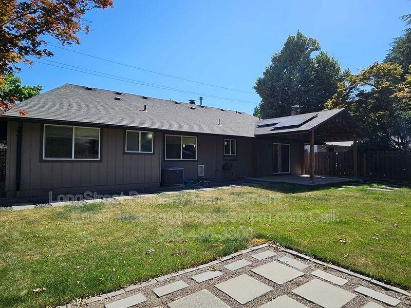 8645 Sw Avery St - Photo 4 of 31