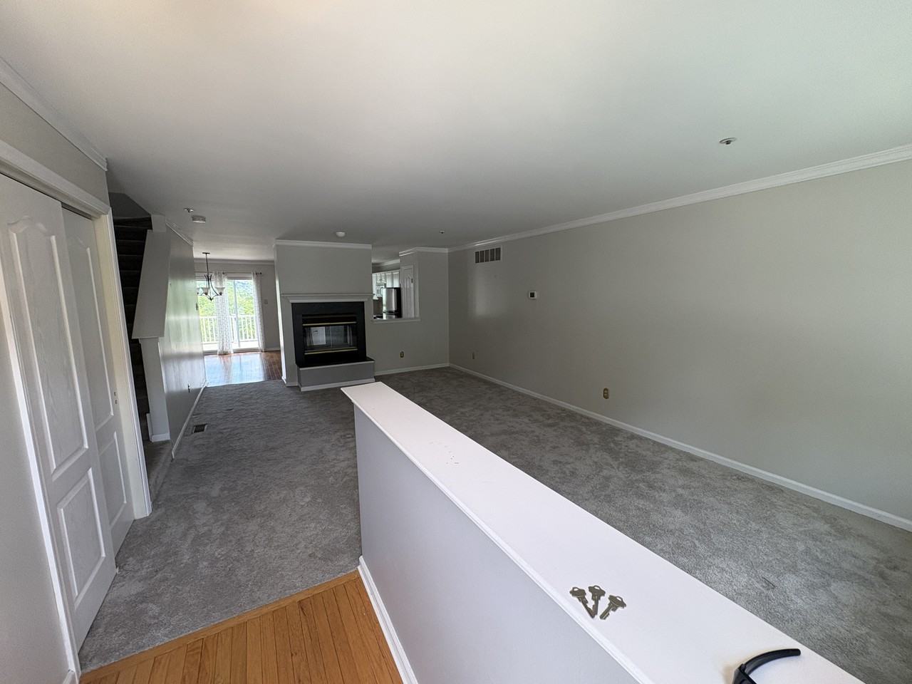304 Huntington Ct #62 - Photo 2 of 23