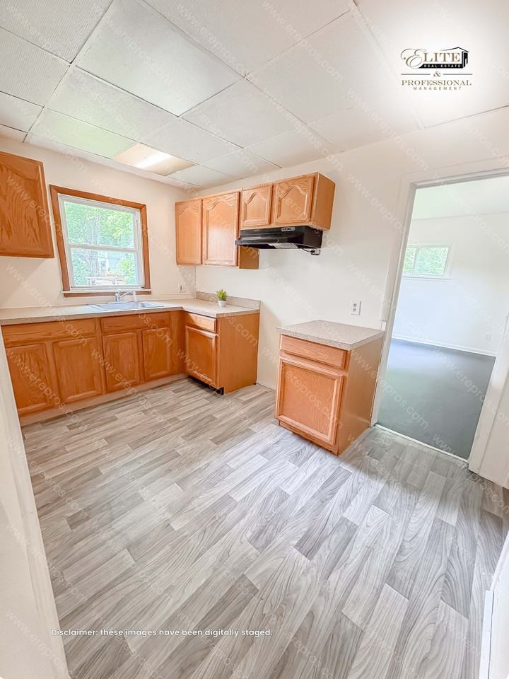 971 Woodbridge St - Photo 7 of 14