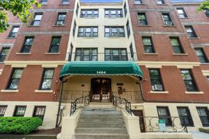 featured image of 1404 Commonwealth Ave