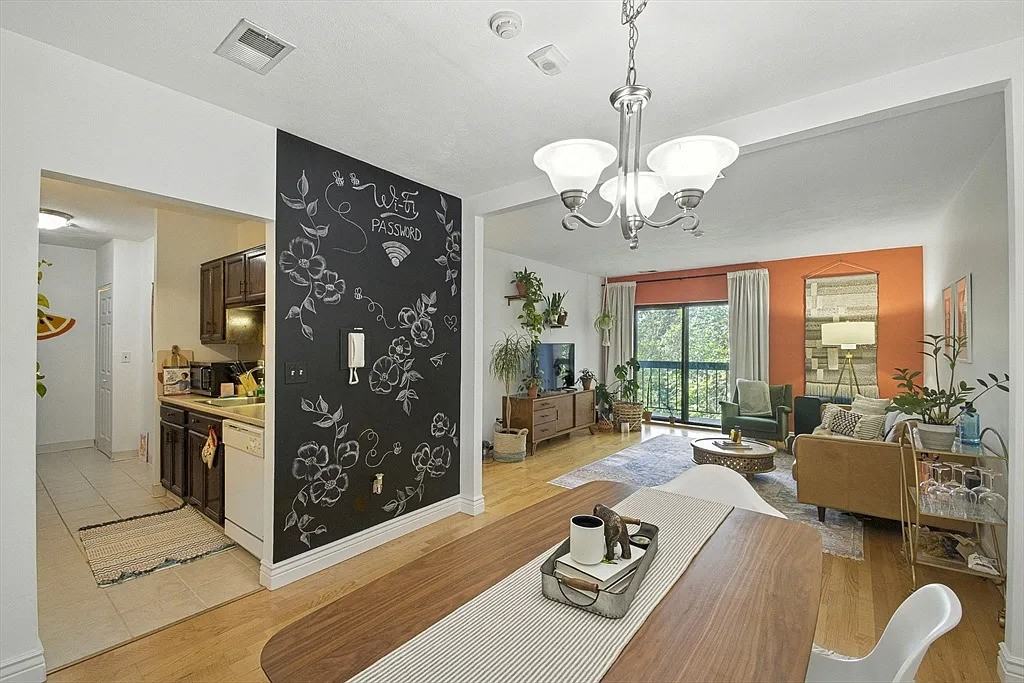 123 Elm St - Photo 4 of 19