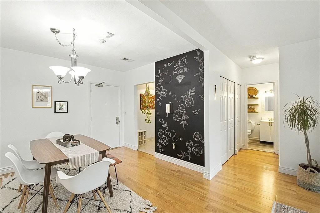 123 Elm St - Photo 5 of 19