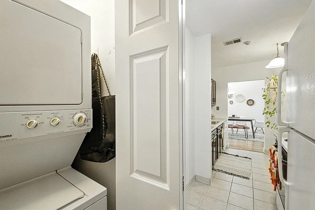 123 Elm St - Photo 6 of 19