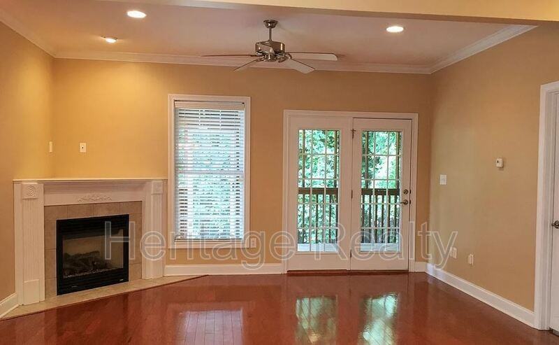 655 Yorkland Way - Photo 2 of 21