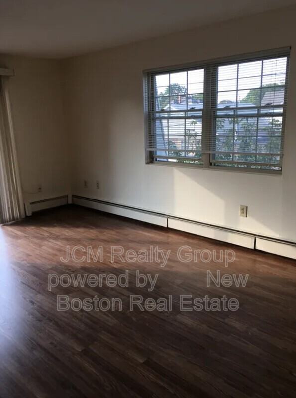 540 Chestnut St #11 - Photo 4 of 4