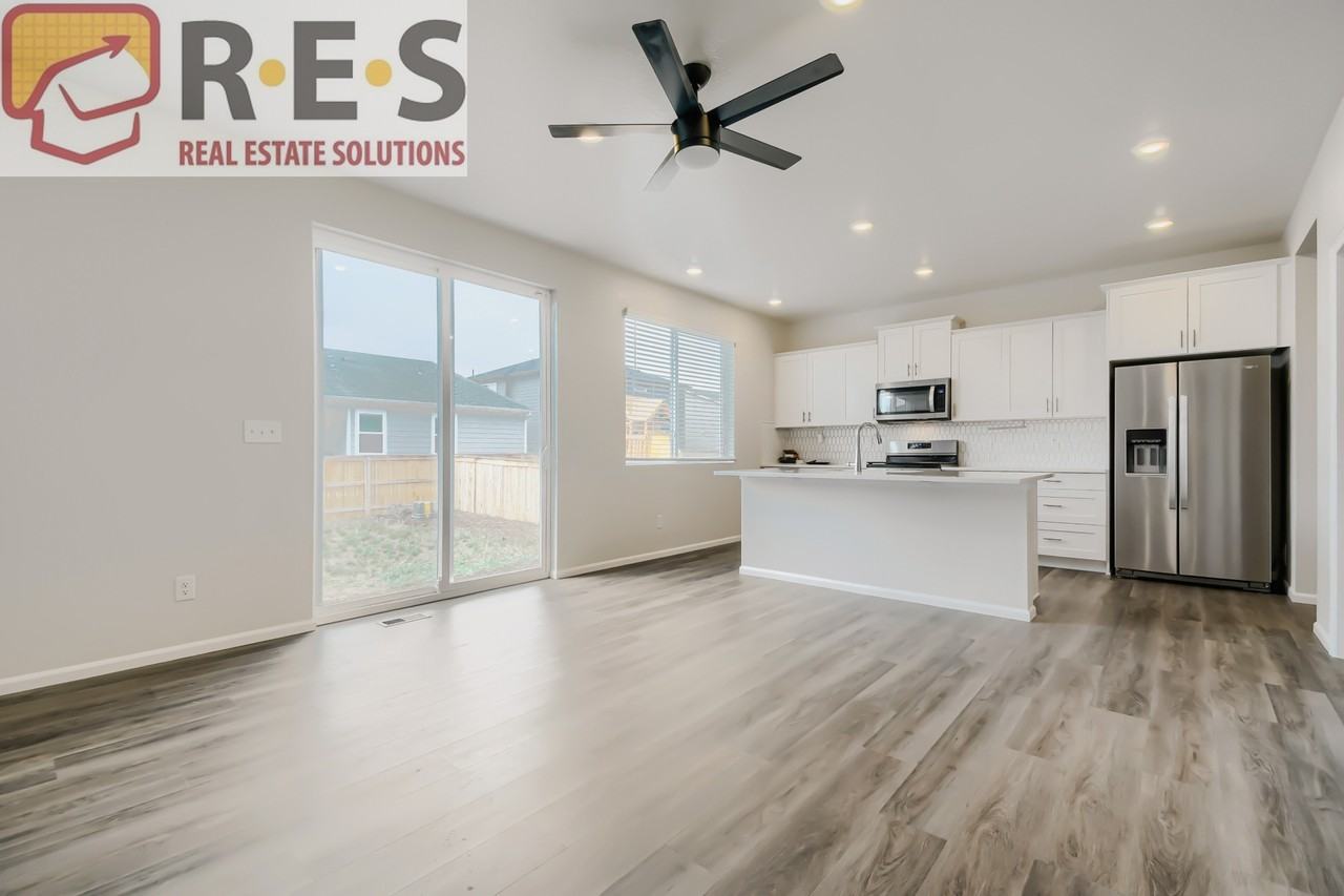 6134 Sugarloaf St - Photo 6 of 22