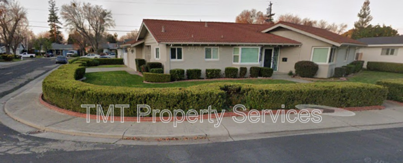 9 W Robinhood Dr - Photo 3 of 50