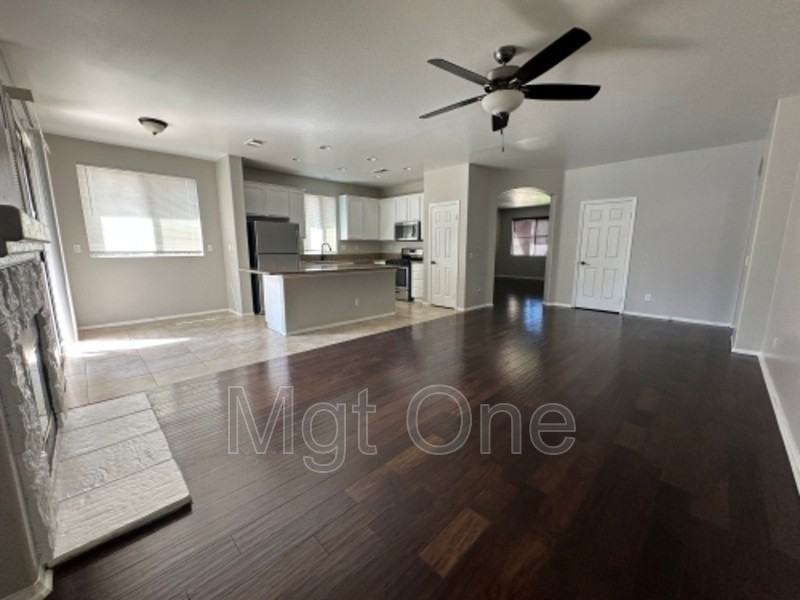 16132 Palomino Ln - Photo 2 of 19