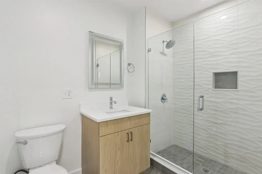 256 Dorchester St #408 - Photo 3 of 10