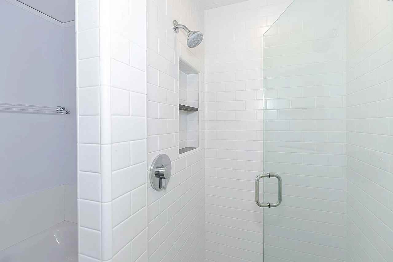 5966 San Vicente Blvd #3 - Photo 3 of 19
