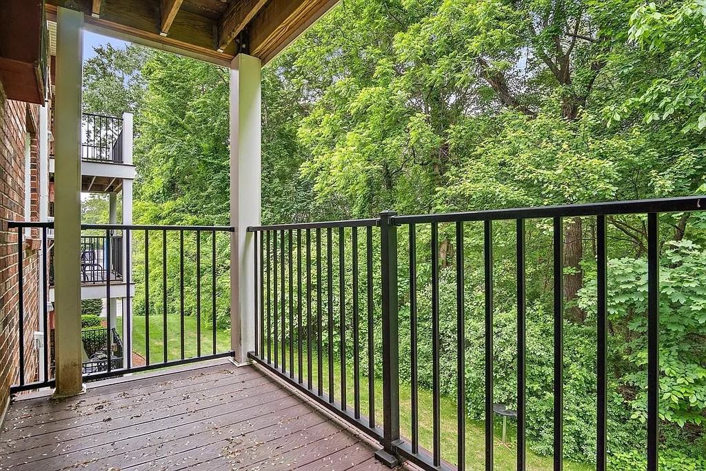 11 Kenmar Dr #13 - Photo 3 of 19