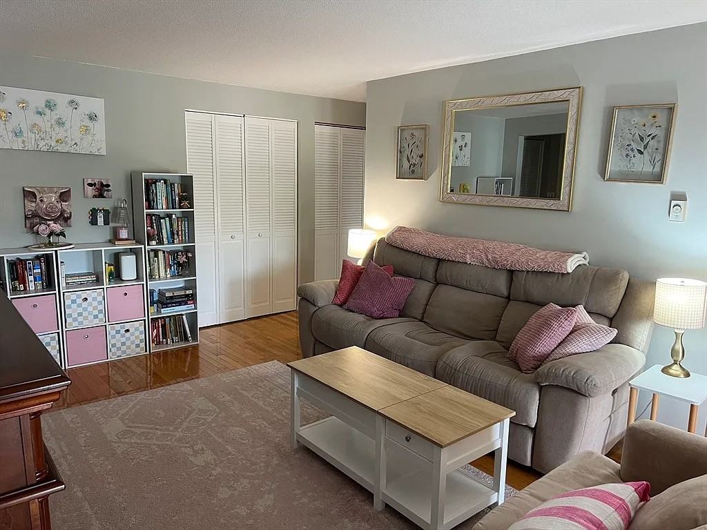 96 Main St #C8 - Photo 5 of 15