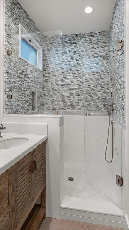 1363 Plaza Pacifica - Photo 3 of 19