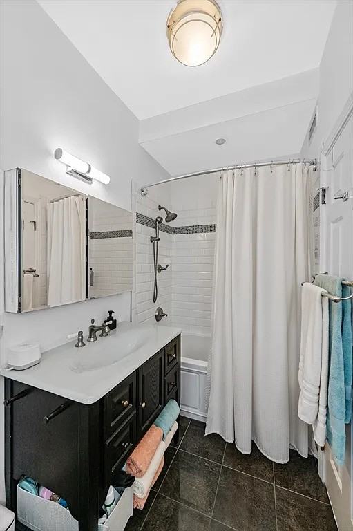 60 Glen Rd #201 - Photo 3 of 14