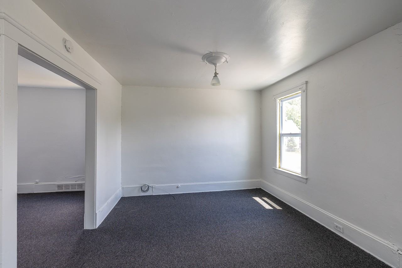 10117 Hampden Ave - Photo 3 of 15
