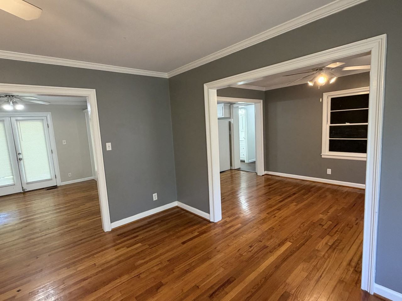 4511 Summerville Rd - Photo 4 of 22