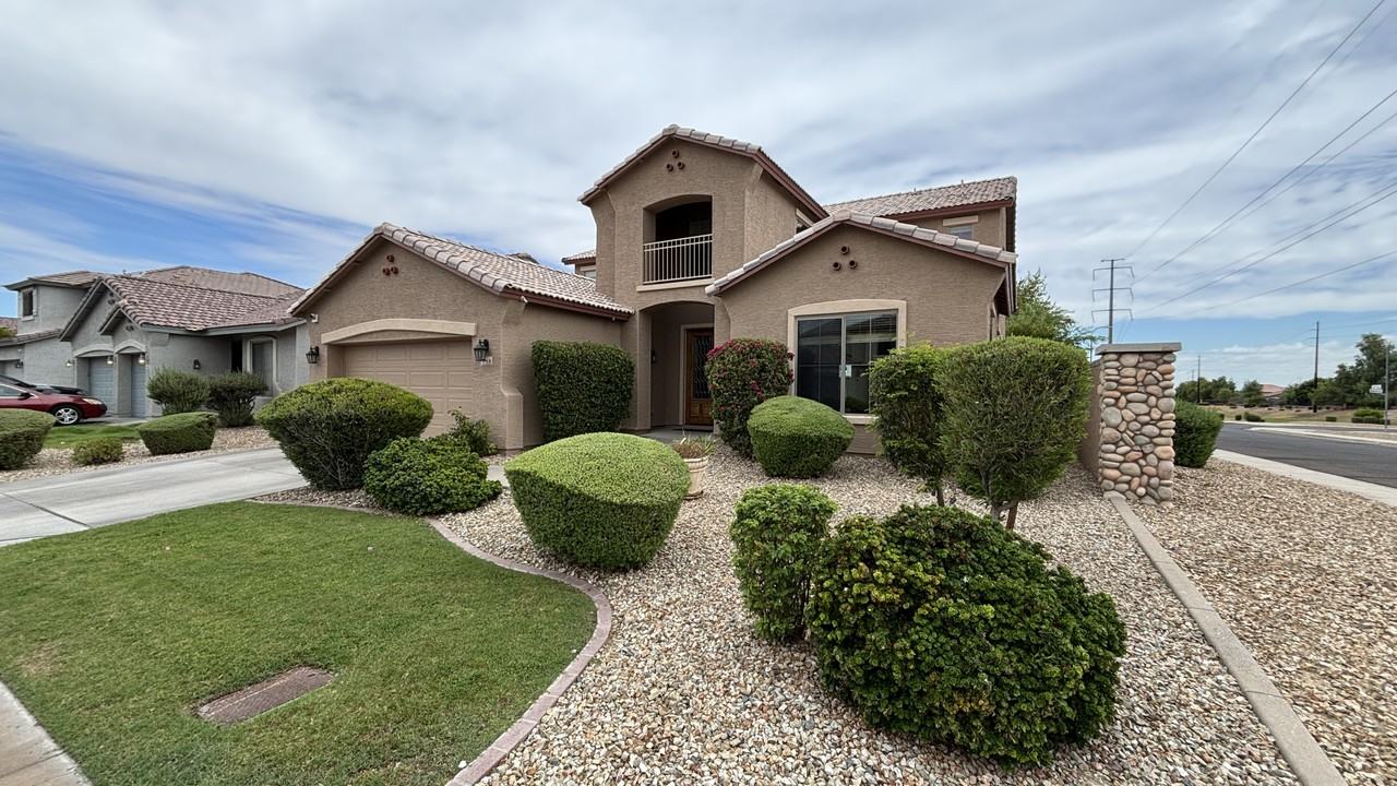 4918 W Melody Ln - Photo 2 of 34