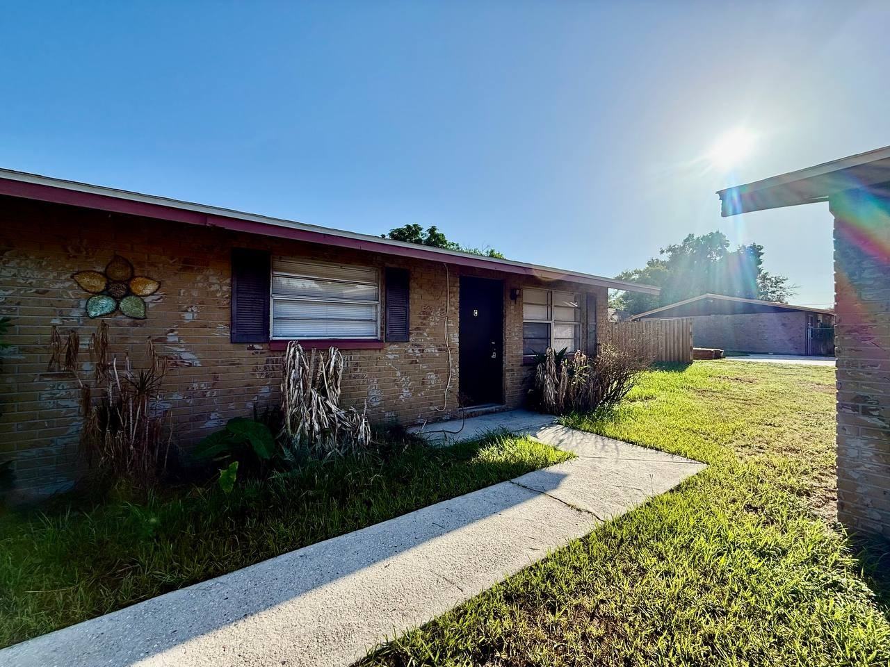 9406 Eastfield Rd #C - Photo 2 of 13