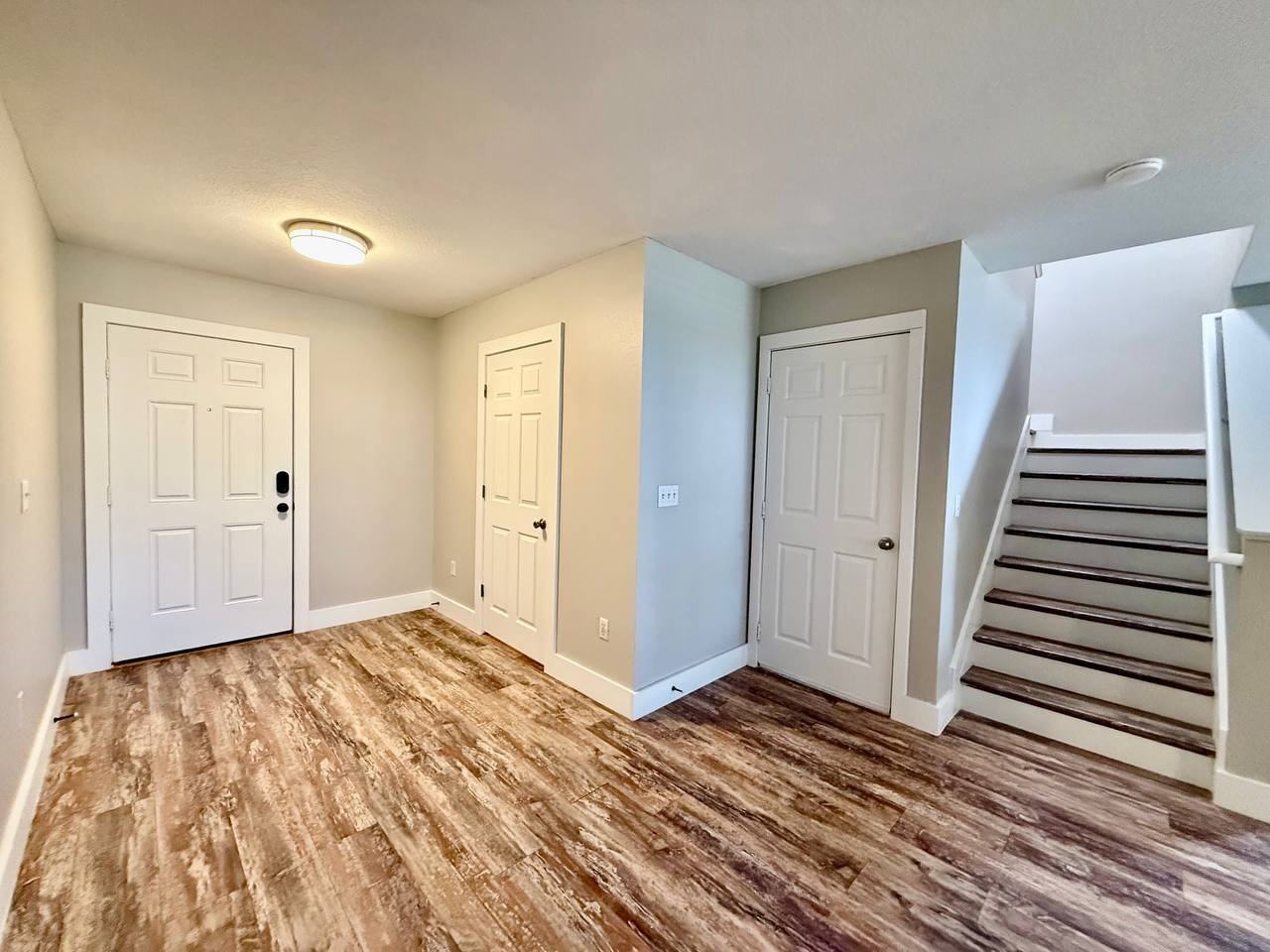 2409 Hibiscus Bay Ln - Photo 5 of 33