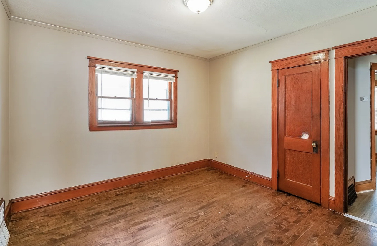 4419 N 57th St - Photo 3 of 6