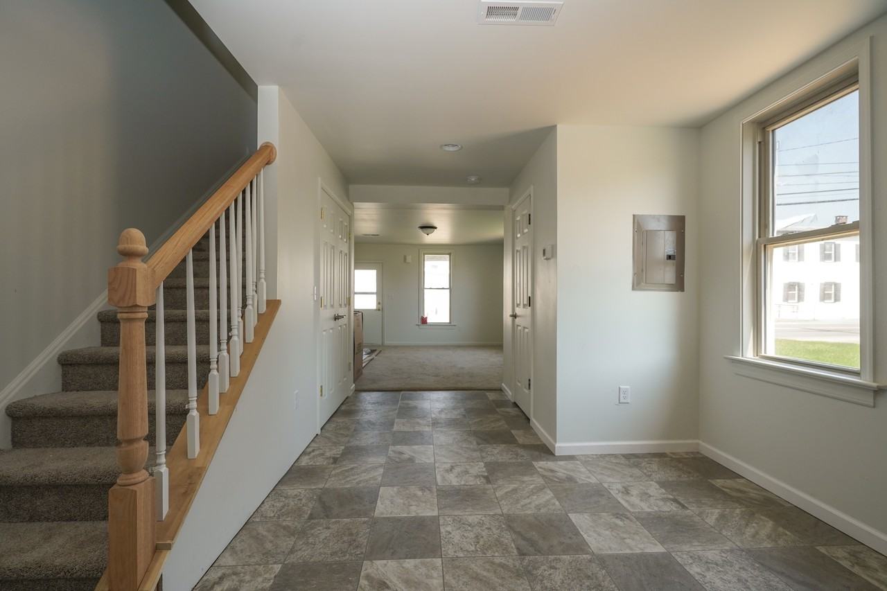 1642 Rothsville Rd - Photo 5 of 8
