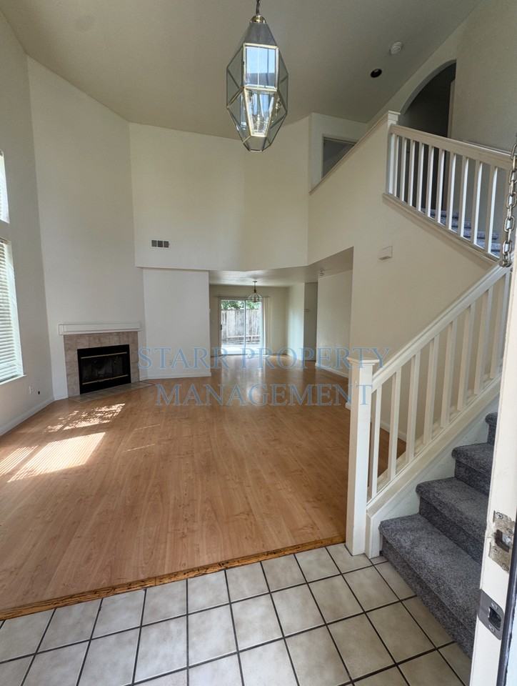 4355 Legacy Ct - Photo 2 of 17