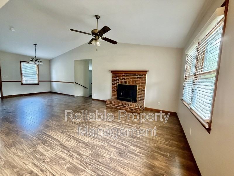 2673 Jack Rd - Photo 3 of 17
