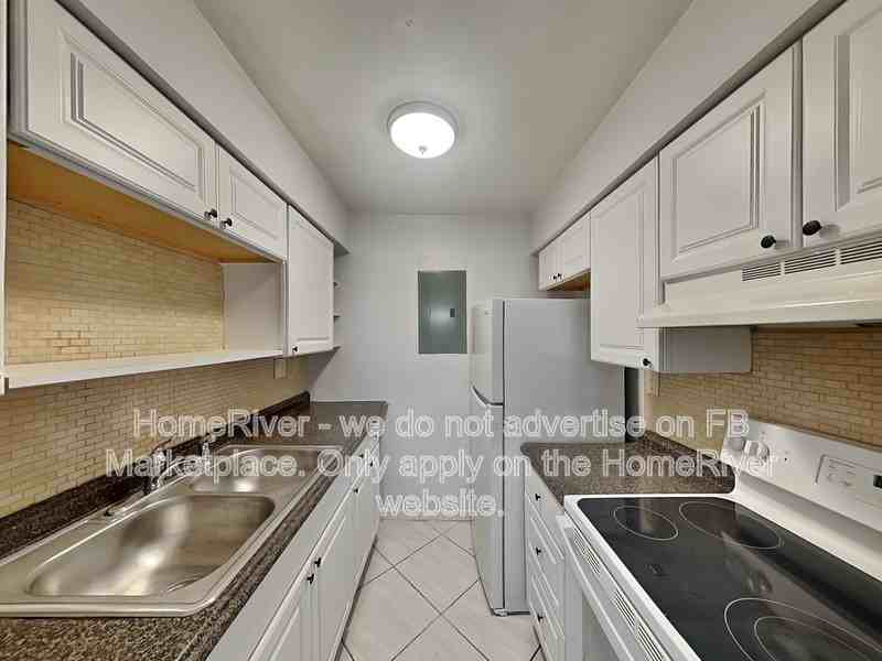 3065 George Mason Ave #E2B - Photo 6 of 13