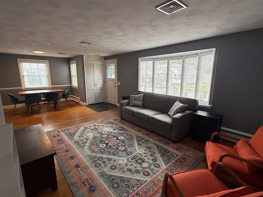 173 Rankin Ave - Photo 3 of 28