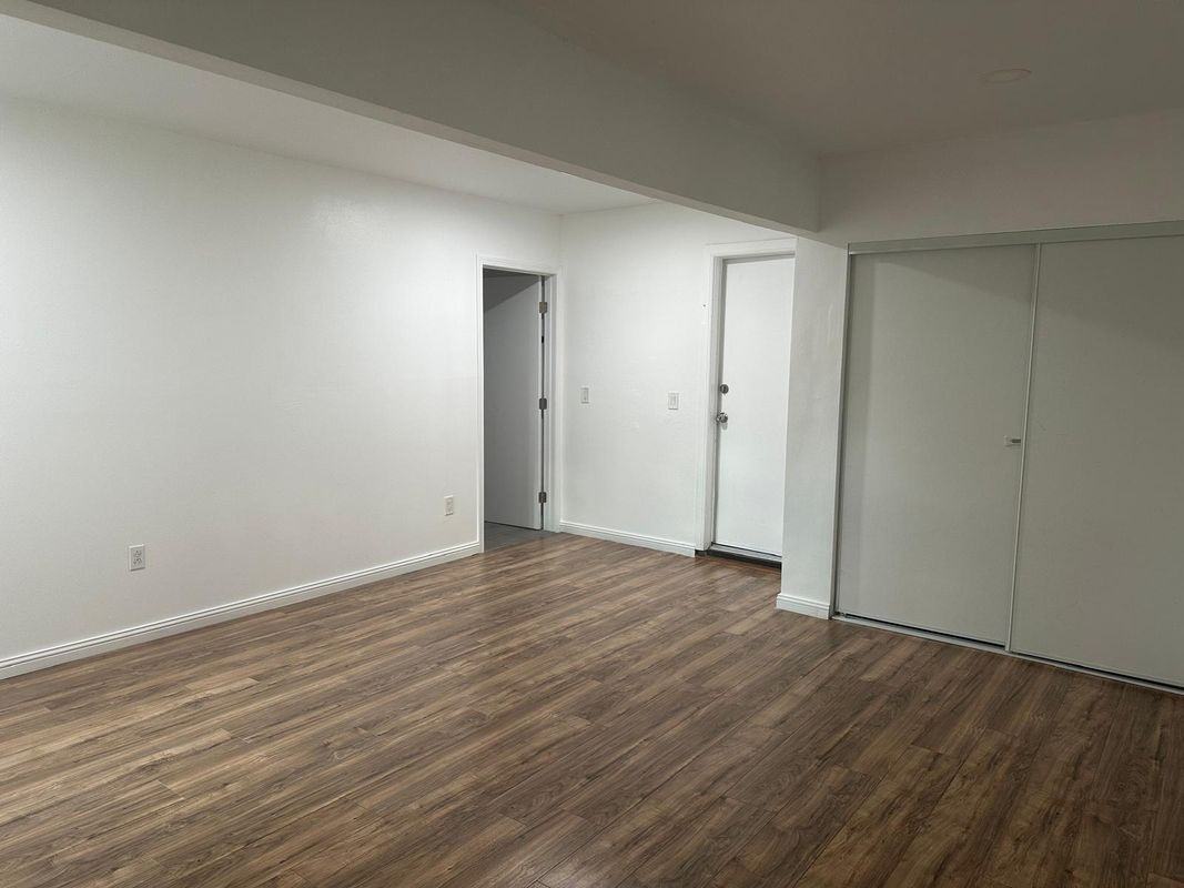 37420 Drexel St ##1 - Photo 3 of 5