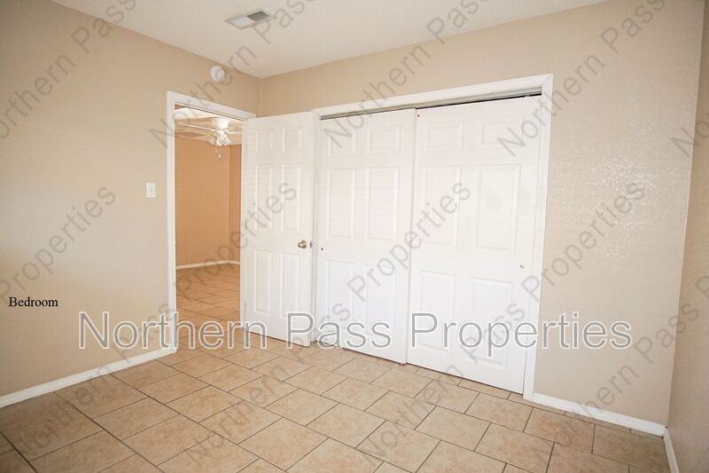 8604 Lawson St #4 - Photo 7 of 14