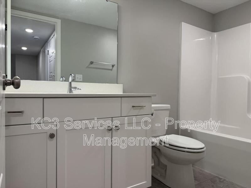 2018 Sw Holdbrooks Dr - Photo 3 of 17
